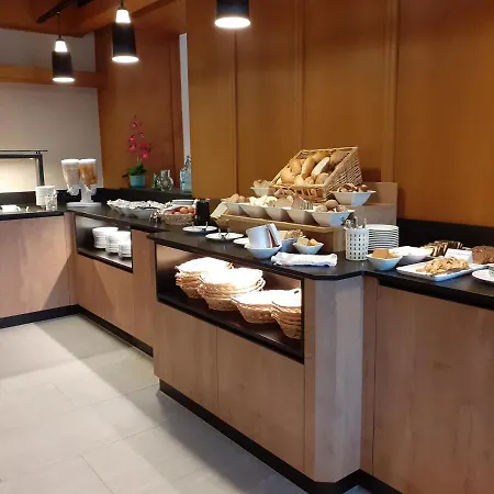 Hotel Stefansbruecke 3*