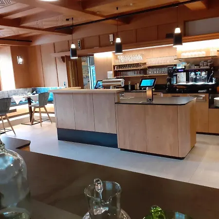 Hotel Stefansbruecke 3*