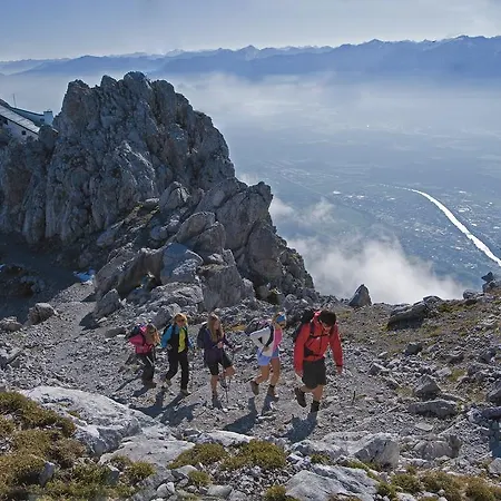 Hotel Stefansbruecke 3*