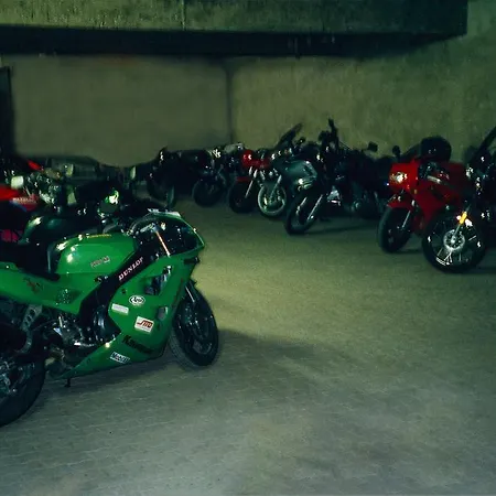 Stefansbruecke Hotel Mutters