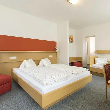 Stefansbruecke Hotel 3*