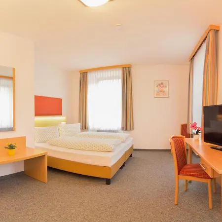 Stefansbruecke Hotel Mutters