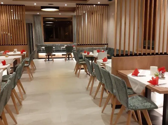 Отель Stefansbruecke