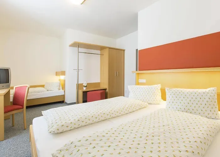 Отель Stefansbruecke 3*