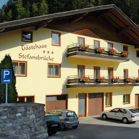 Stefansbrücke 3*